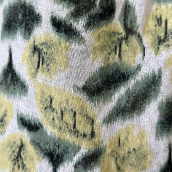 Sophie Max Leaf Print Short Sleeve Top - Picture 8 of 13